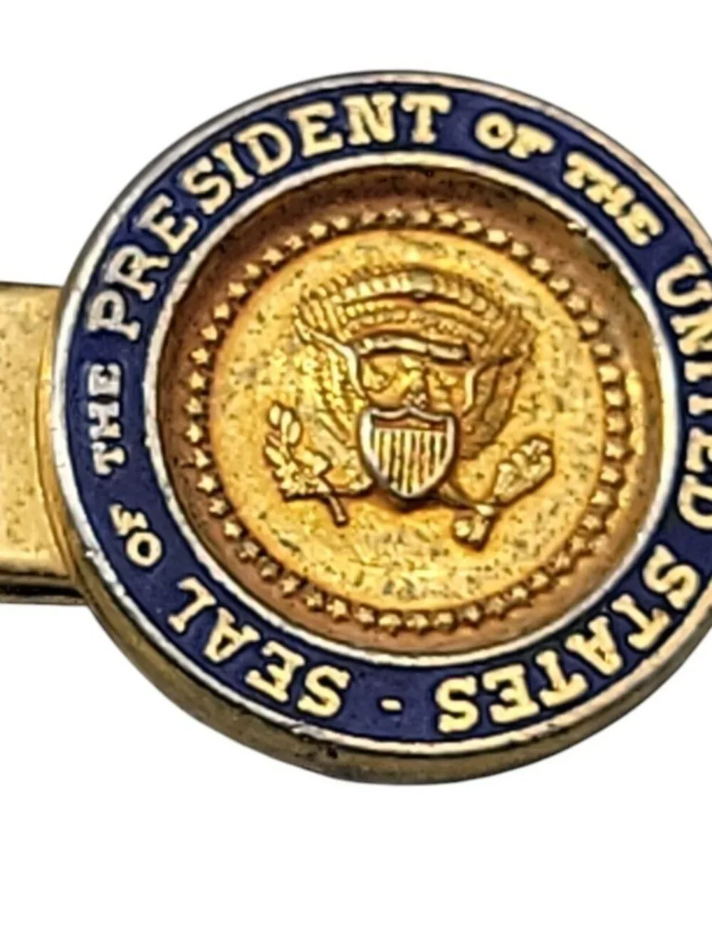 Richard Nixon Presidential Seal Tie bar Original White House Gift Gold Plated